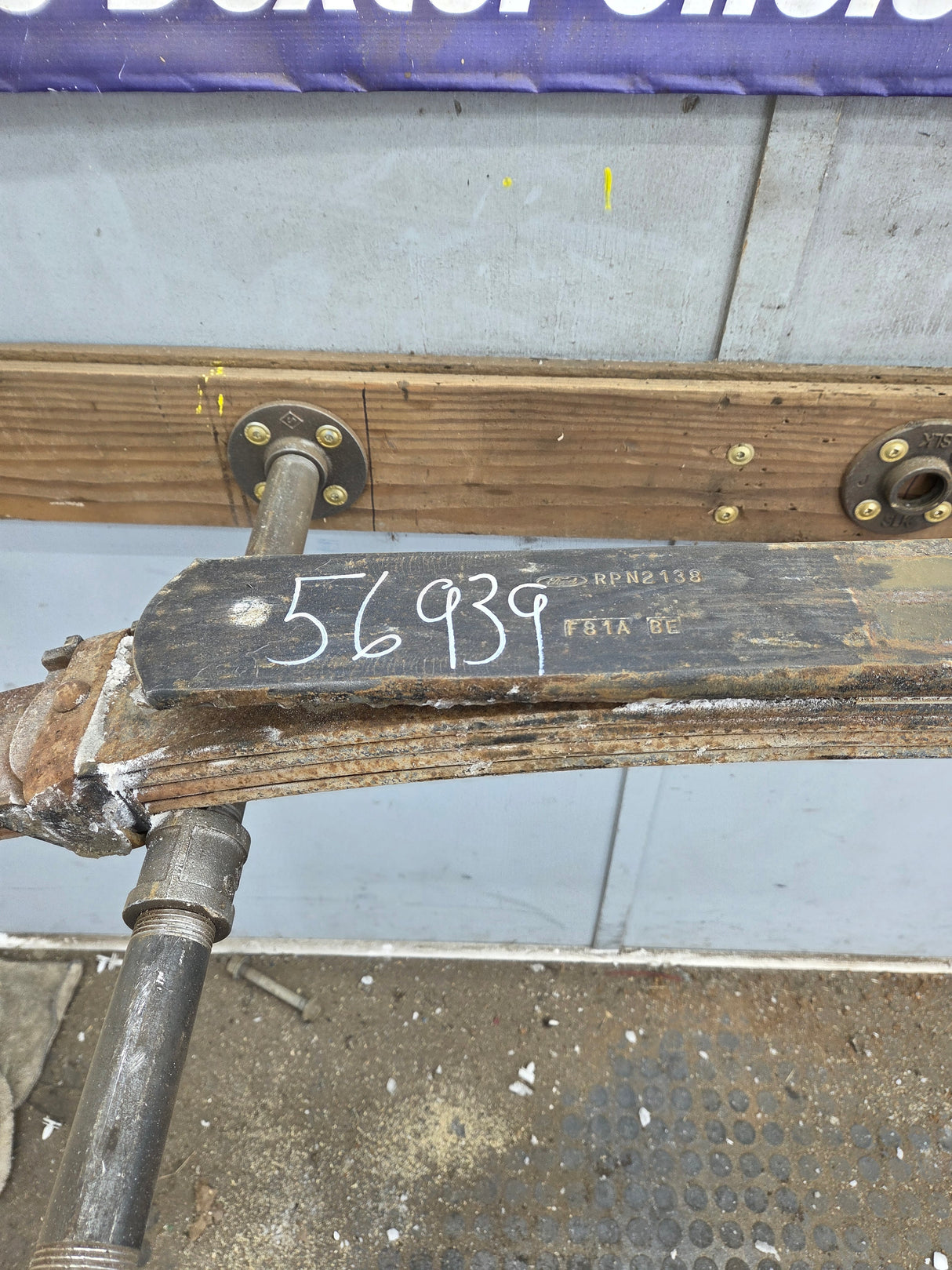 1999-2007 Ford F250 F350 Super Duty Rear Leaf Spring - 1
