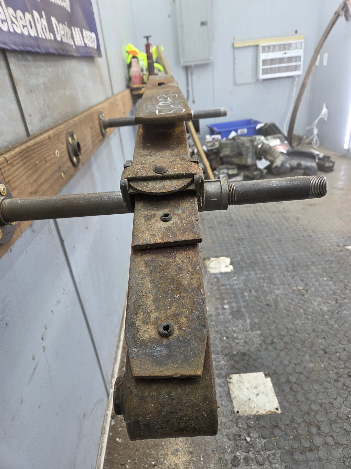 1999-2007 Ford F250 F350 Super Duty Rear Leaf Spring - 1