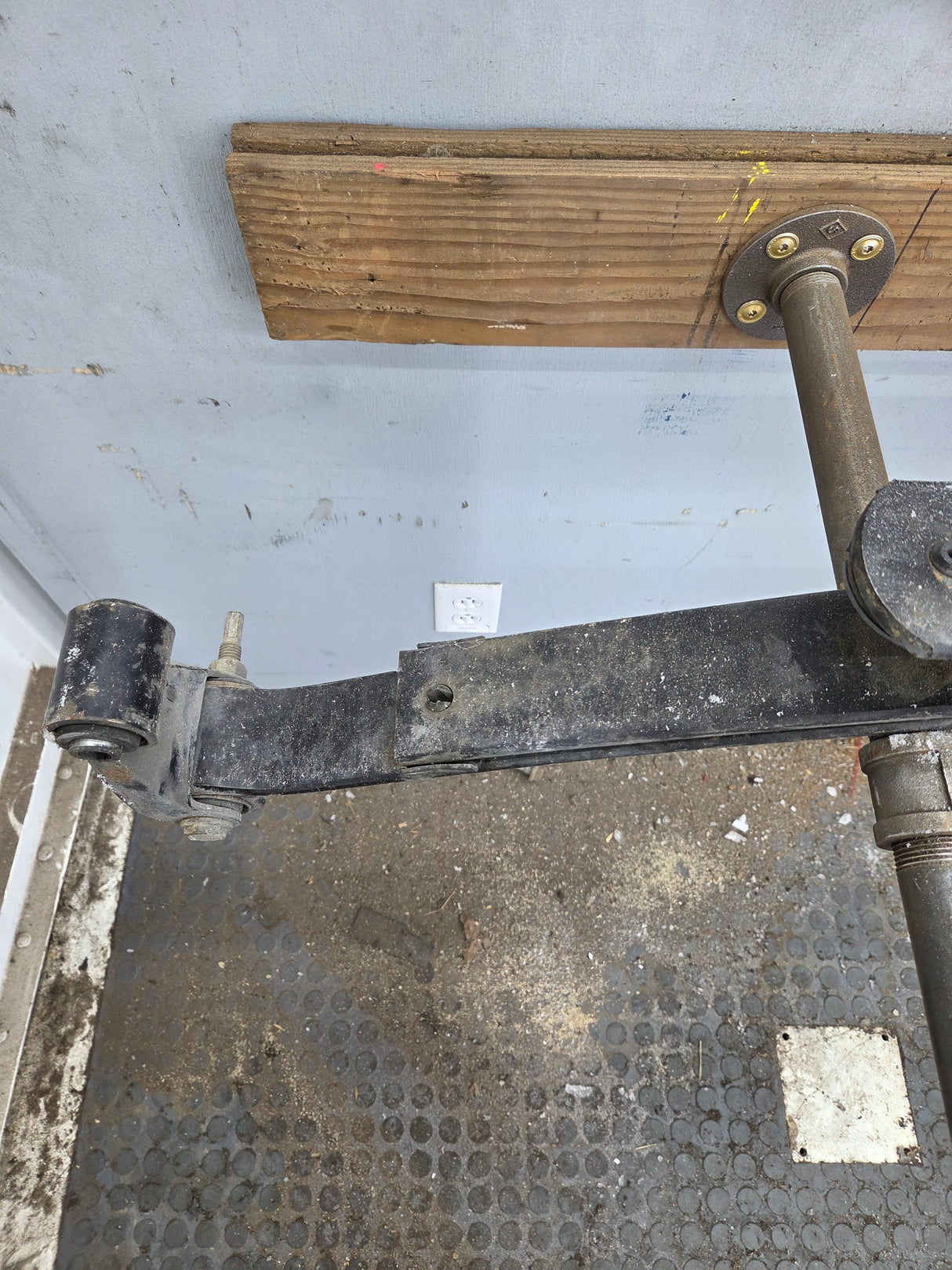 2007-2013 Chevrolet Silverado / GMC Sierra 1500 Rear Leaf Spring - 1