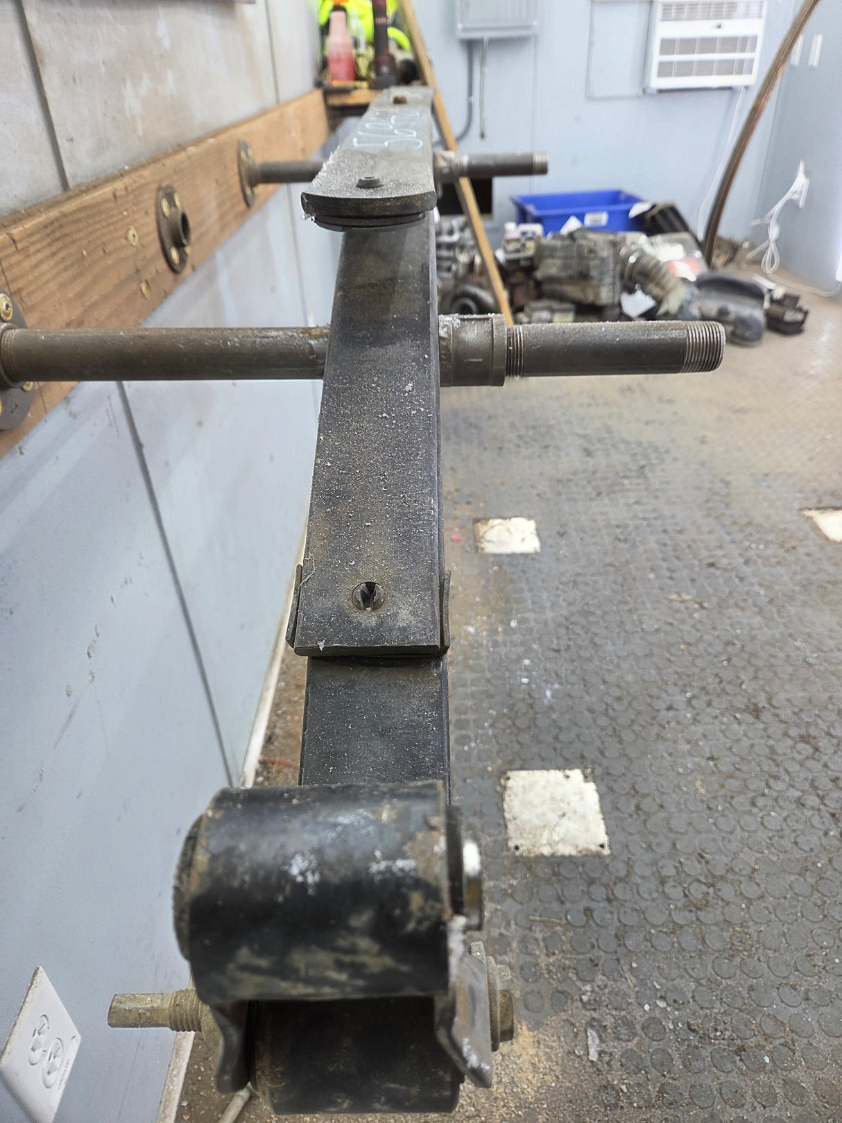 2007-2013 Chevrolet Silverado / GMC Sierra 1500 Rear Leaf Spring - 1