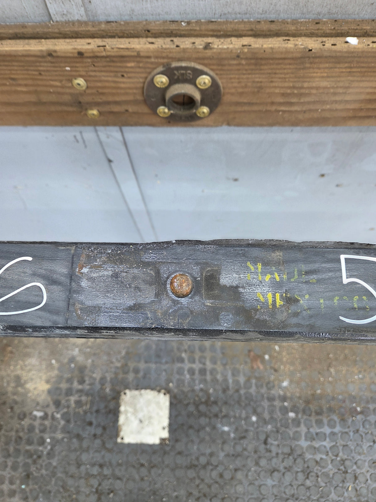 2007-2013 Chevrolet Silverado / GMC Sierra 1500 Rear Leaf Spring - 1