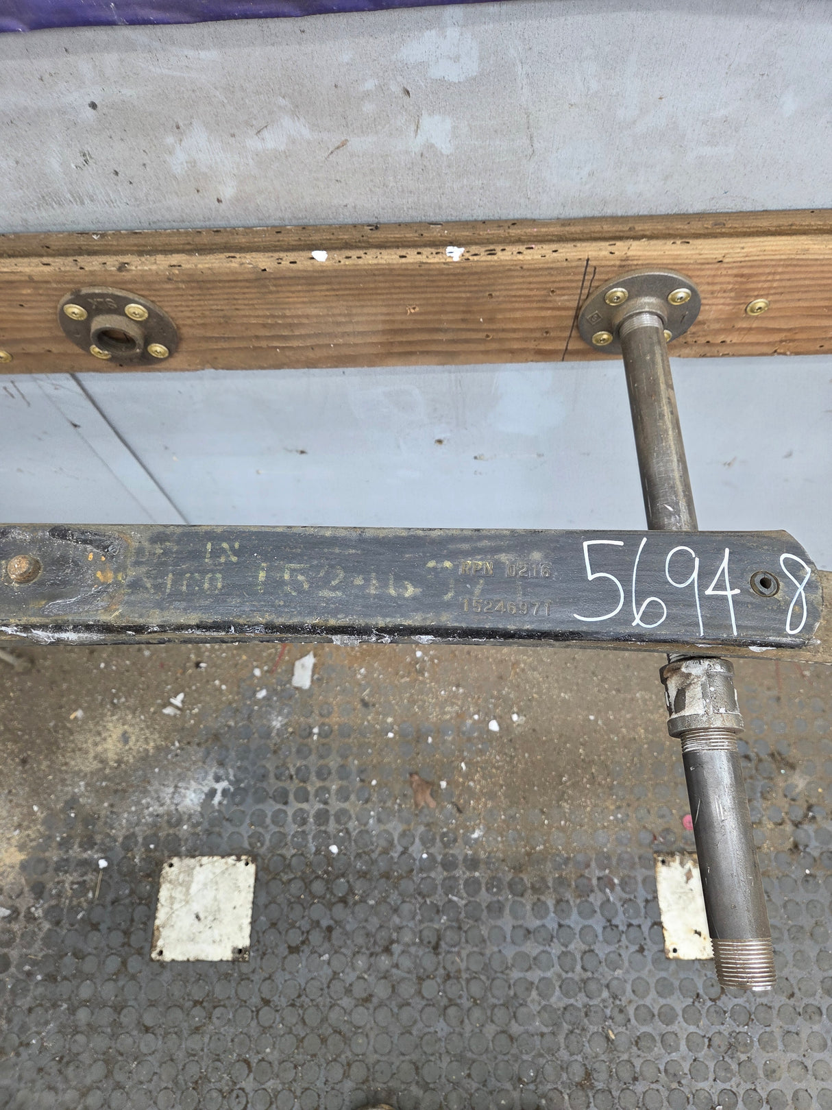 1999-2006 Chevrolet Silverado / GMC Sierra 1500 Rear Leaf Spring - (1)