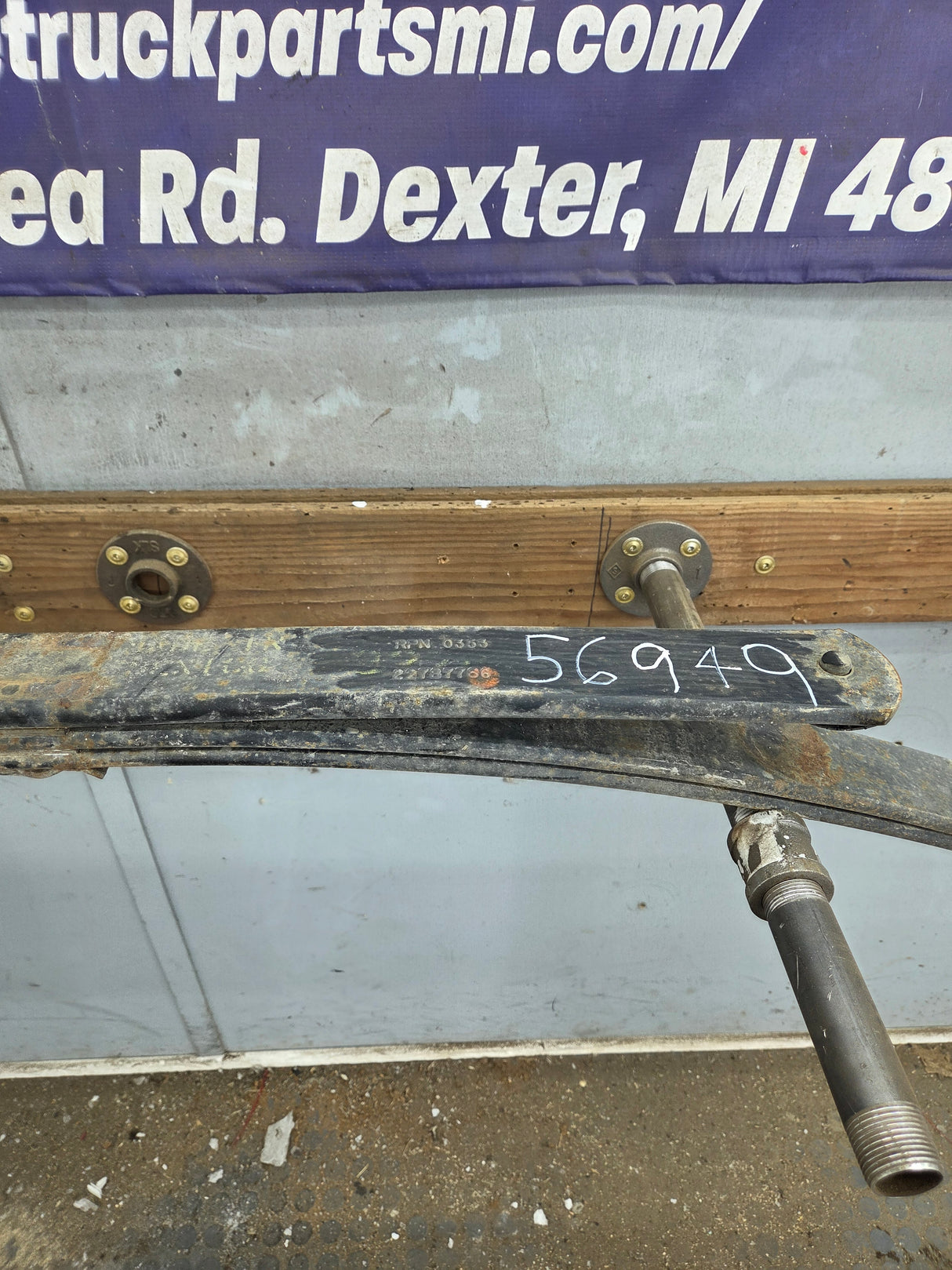 2007-2013 Chevrolet Silverado / GMC Sierra 1500 Rear Leaf Spring - 1