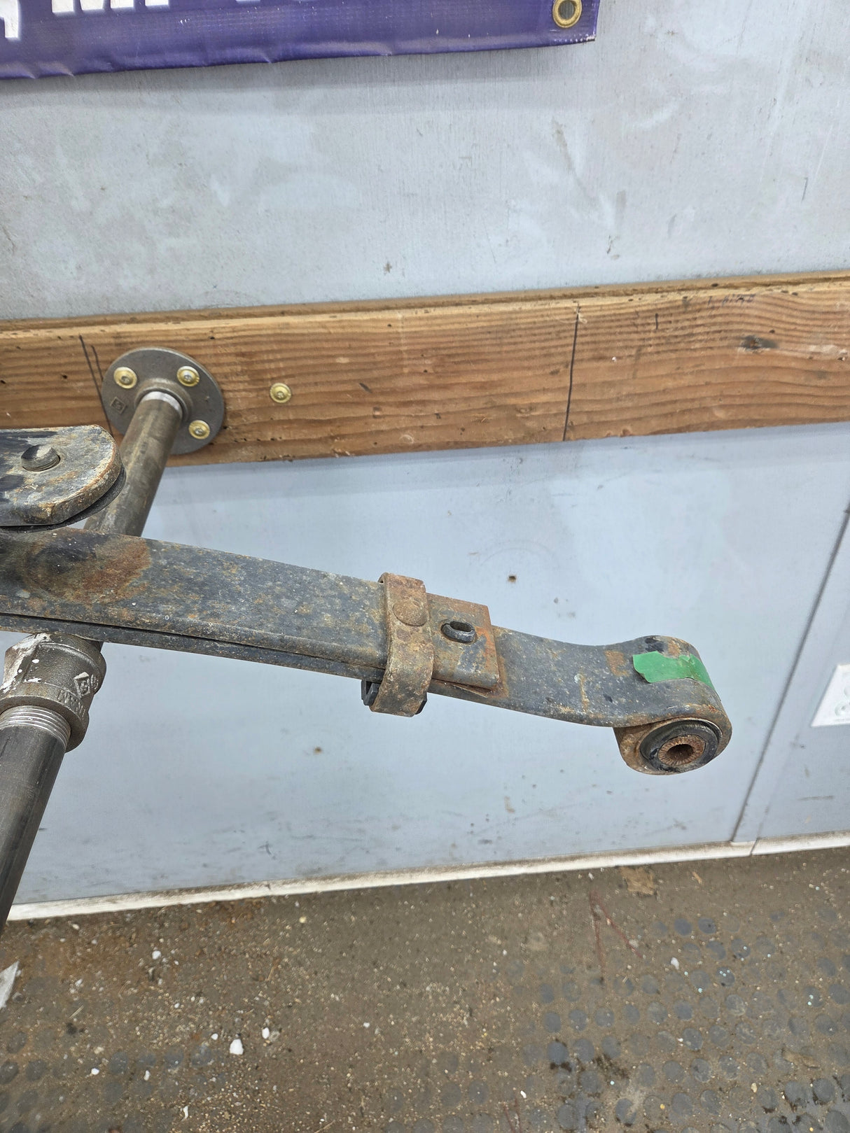 2007-2013 Chevrolet Silverado / GMC Sierra 1500 Rear Leaf Spring - 1