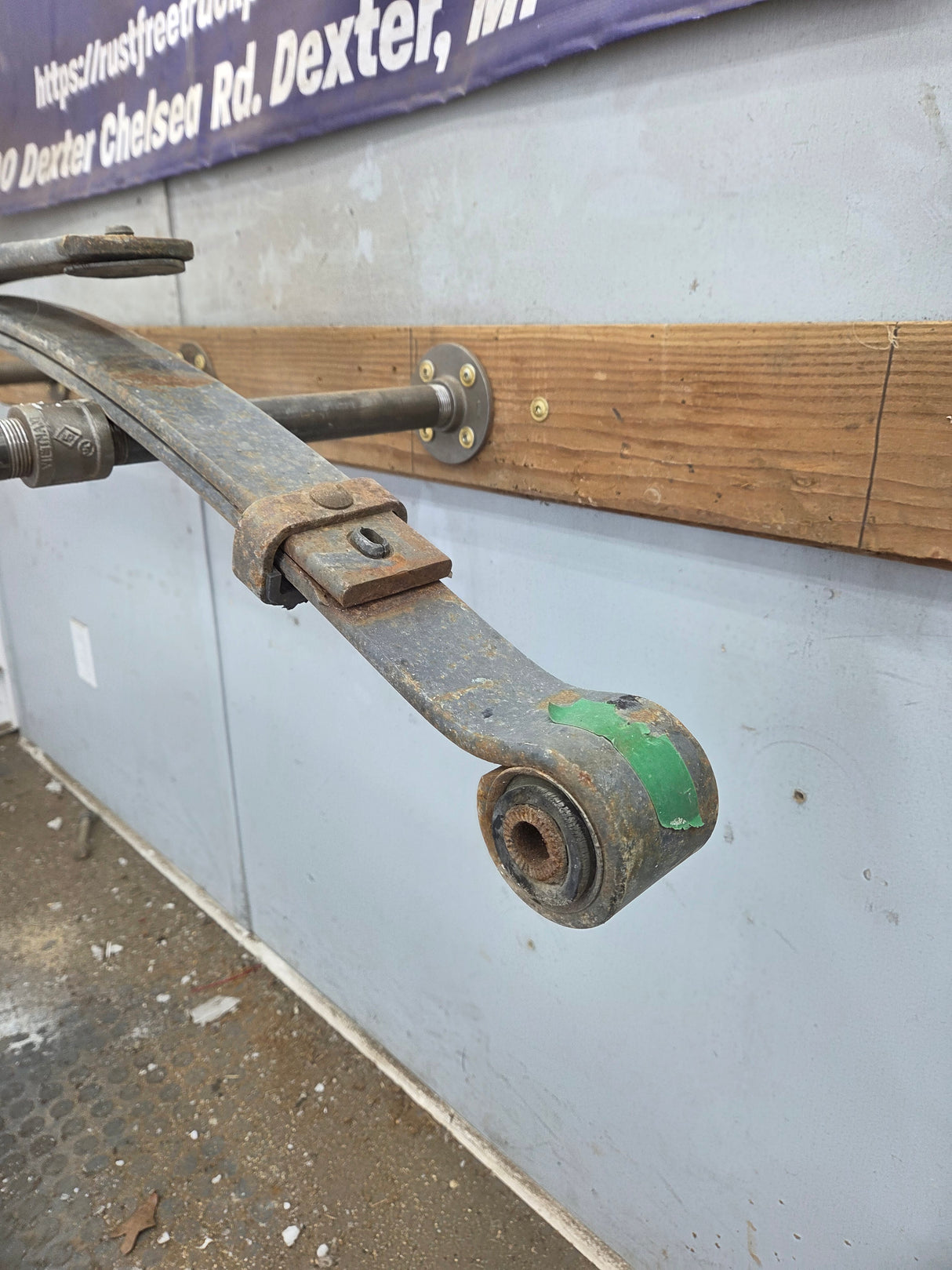 2007-2013 Chevrolet Silverado / GMC Sierra 1500 Rear Leaf Spring - 1