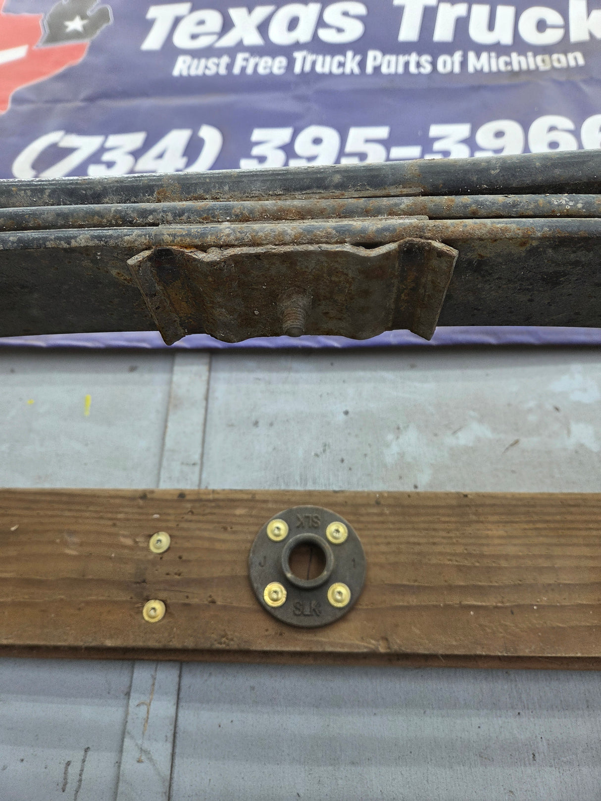 2007-2013 Chevrolet Silverado / GMC Sierra 1500 Rear Leaf Spring - 1