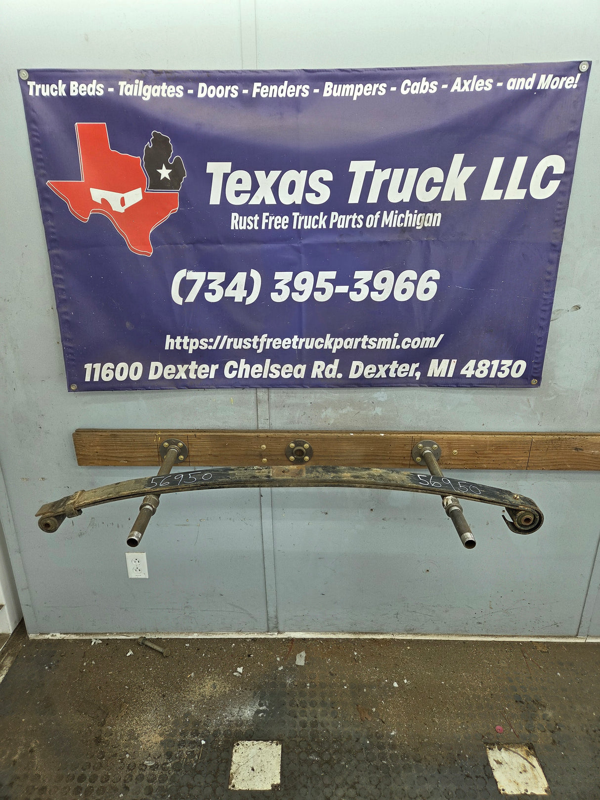 1999-2004 Ford F250 F350 Super Duty Excursion Front Leaf Spring