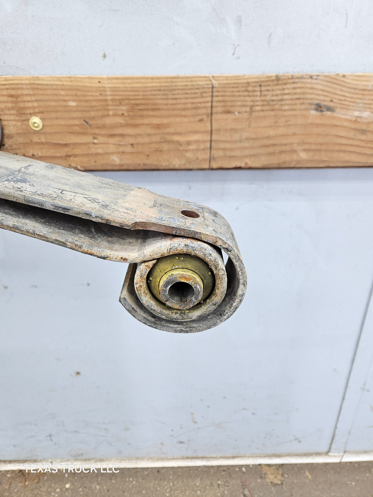 1999-2004 Ford F250 F350 Super Duty Excursion Front Leaf Spring