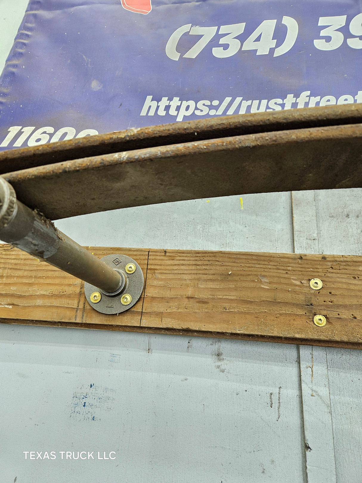 1999-2004 Ford F250 F350 Super Duty Excursion Front Leaf Spring