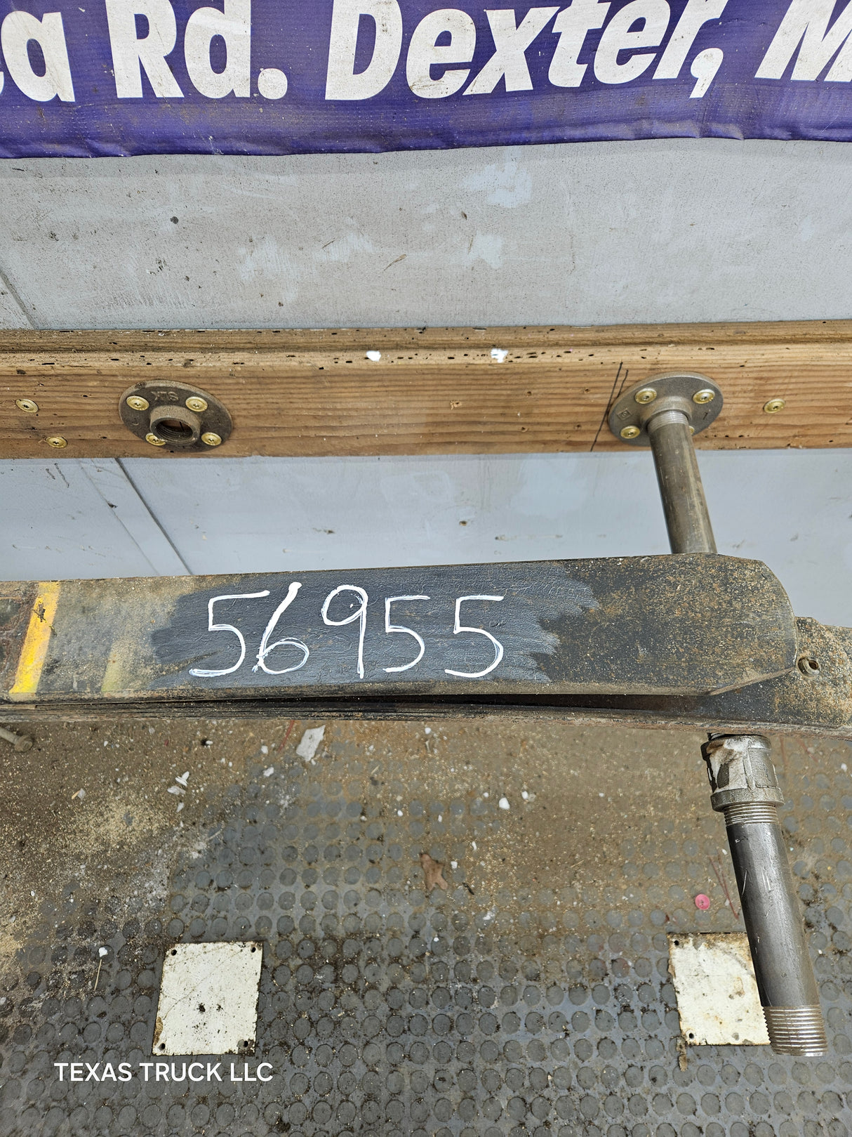 1999-2007 Ford F250 F350 Super Duty Rear Leaf Spring - 1