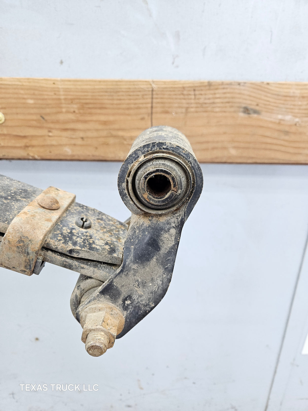 1999-2007 Ford F250 F350 Super Duty Rear Leaf Spring - 1