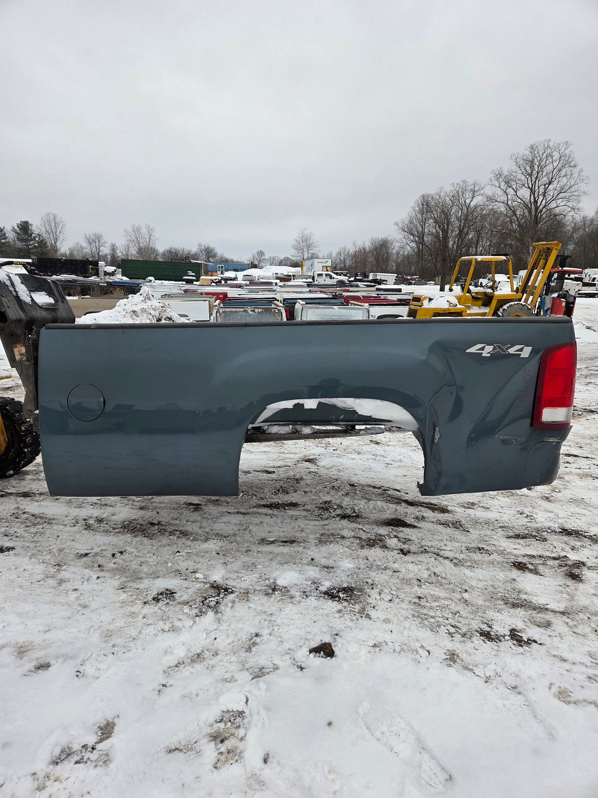 2007-2013 GMC Sierra 1500 2500 3500 HD 8' Long Truck Bed