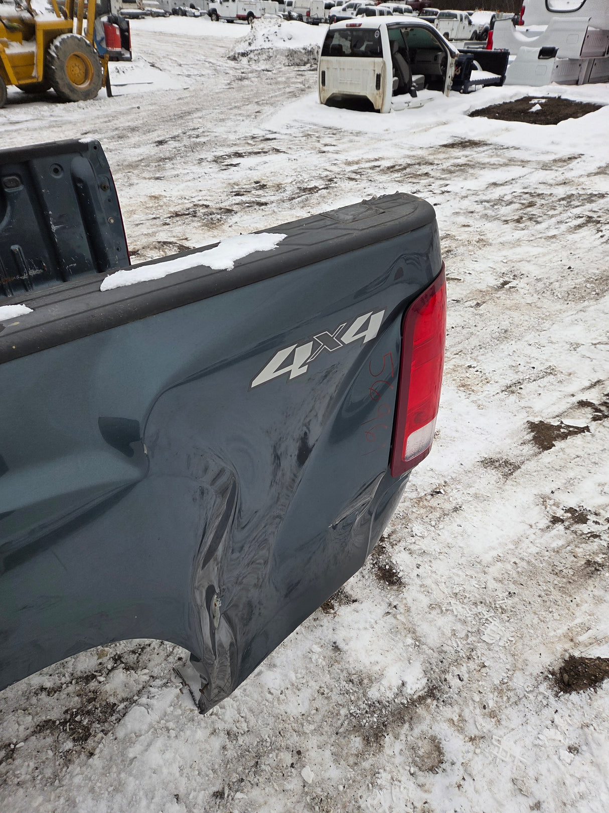 2007-2013 GMC Sierra 1500 2500 3500 HD 8' Long Truck Bed