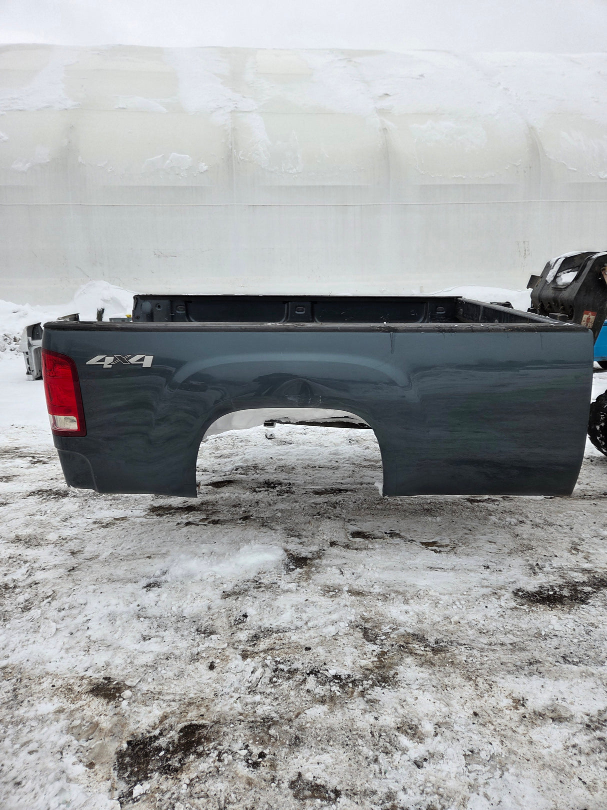 2007-2013 GMC Sierra 1500 2500 3500 HD 8' Long Truck Bed