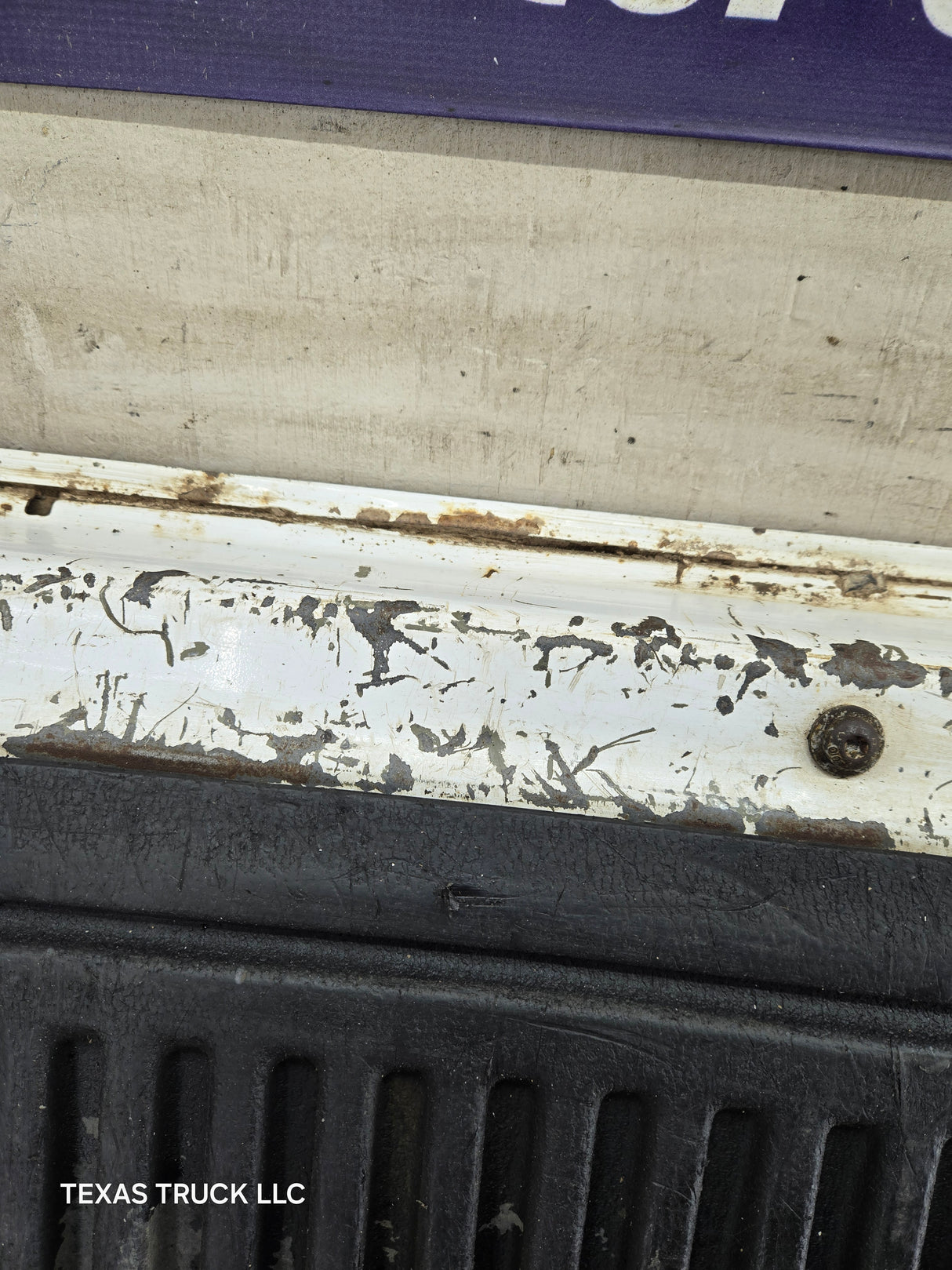 2008-2016 Ford Super Duty Tailgate With Step F250 F350 F450 F550 - Oxford White