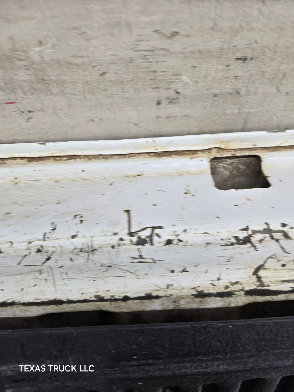 2008-2016 Ford Super Duty Tailgate With Step F250 F350 F450 F550 - Oxford White