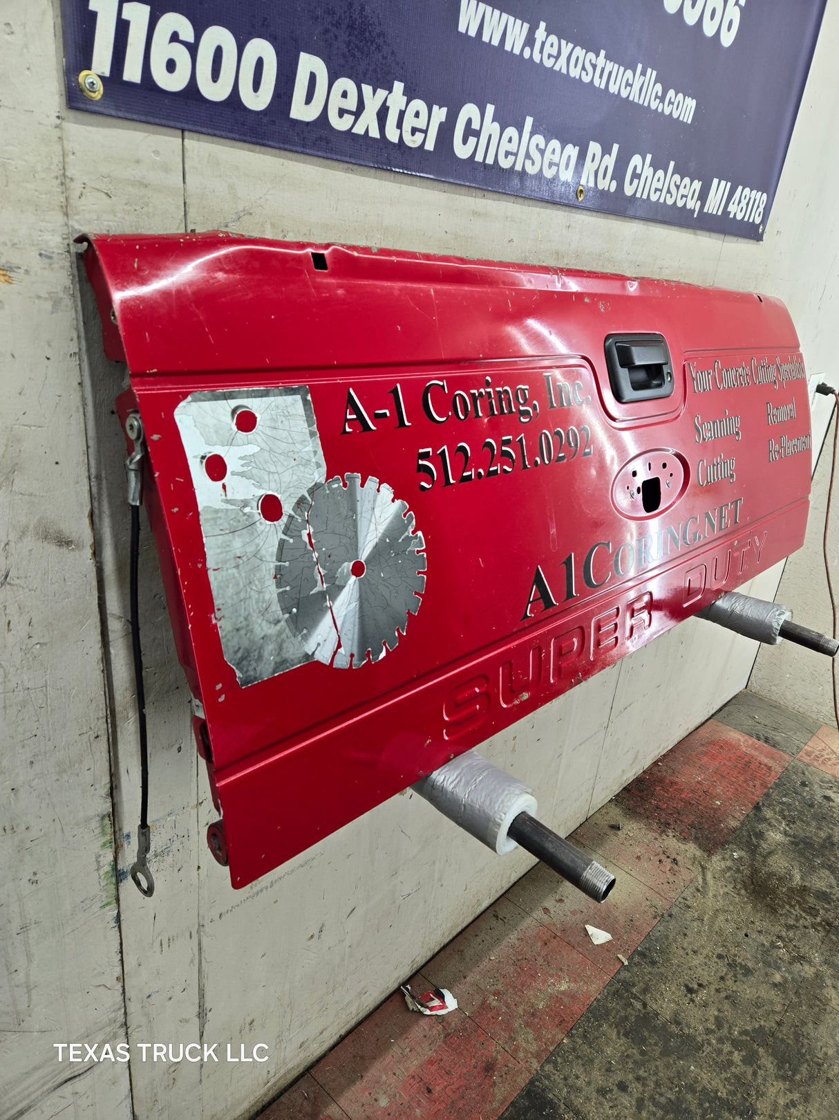 2008-2016 Ford Super Duty Tailgate F250 F350 F450 F550 - Red