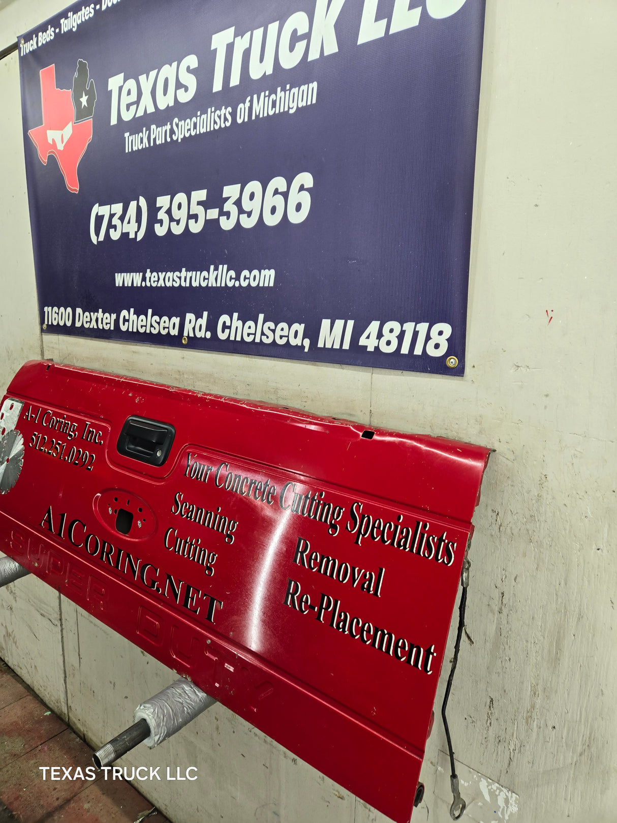 2008-2016 Ford Super Duty Tailgate F250 F350 F450 F550 - Red