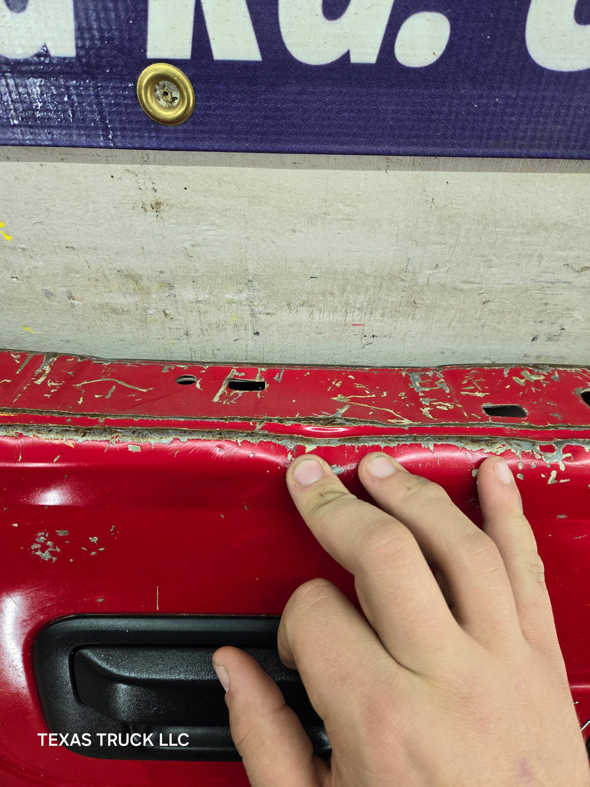 2008-2016 Ford Super Duty Tailgate F250 F350 F450 F550 - Red