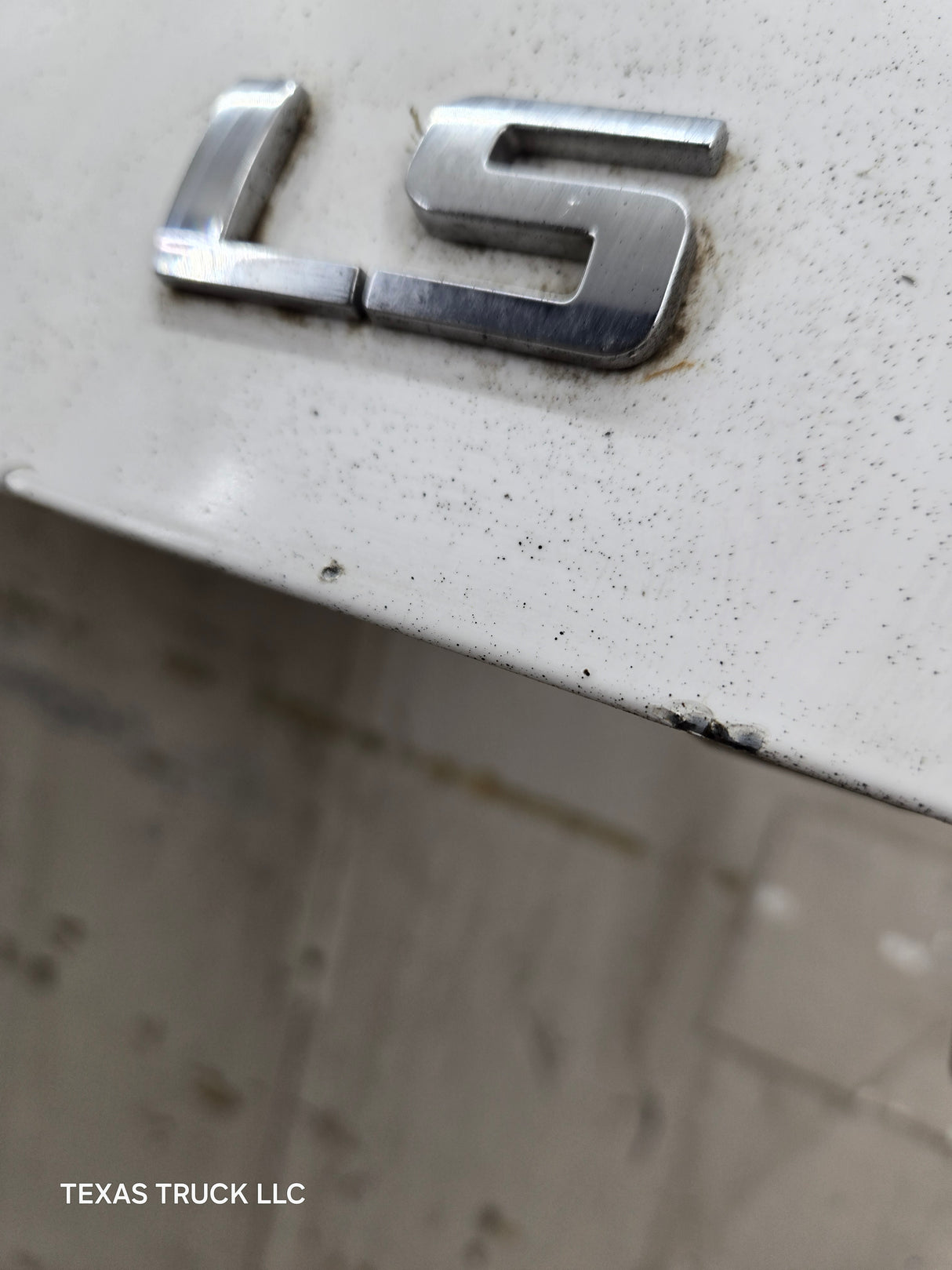 2007-2013 Chevrolet Silverado / GMC Sierra 1500 2500 3500 HD Tailgate