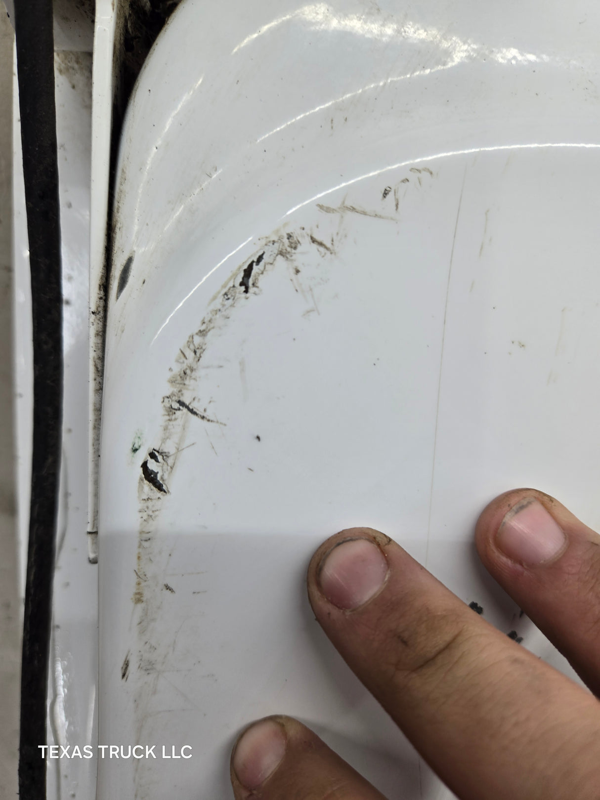 2007-2013 Chevrolet Silverado / GMC Sierra 1500 2500 3500 HD Tailgate