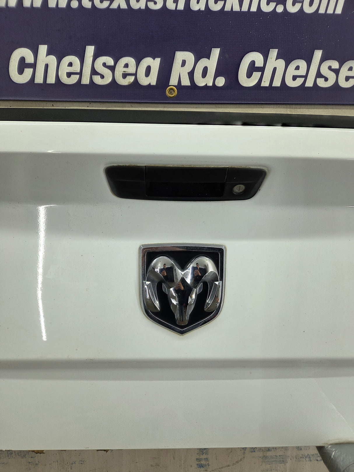 2009-2018 Dodge Ram 4th Gen 1500 2500 3500 Tailgate