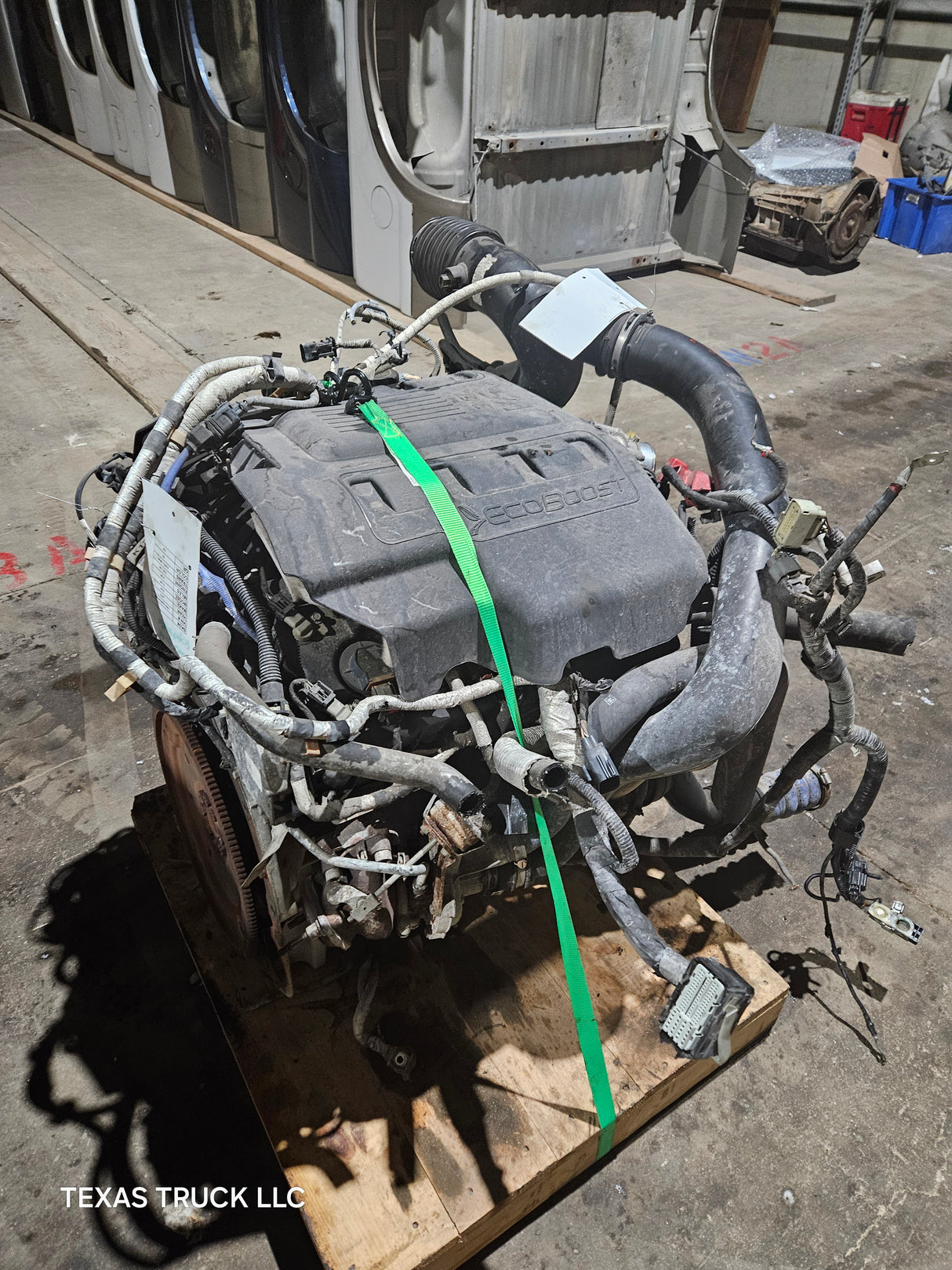 2015 Ford F150 3.5L Eco Boost Gas Engine 212k Miles Runs Good