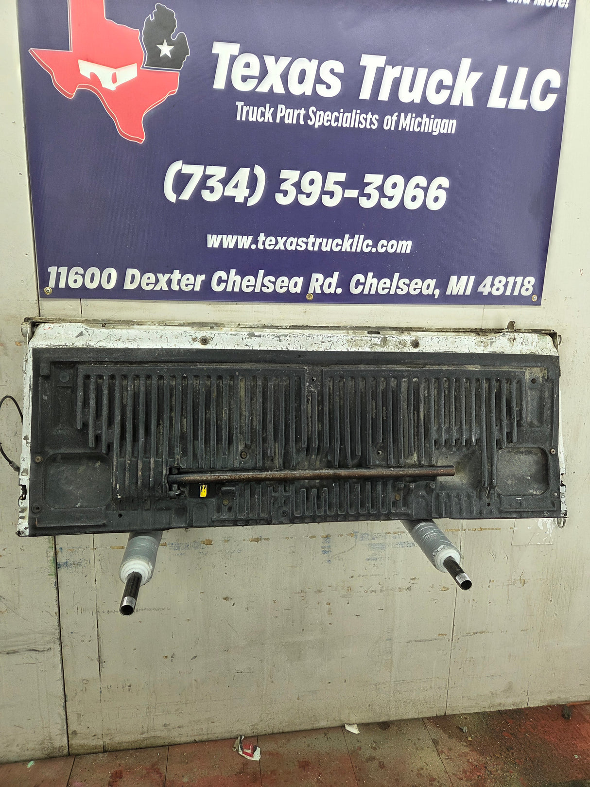 2008-2016 Ford Super Duty Tailgate with step F250 F350 F450 F550