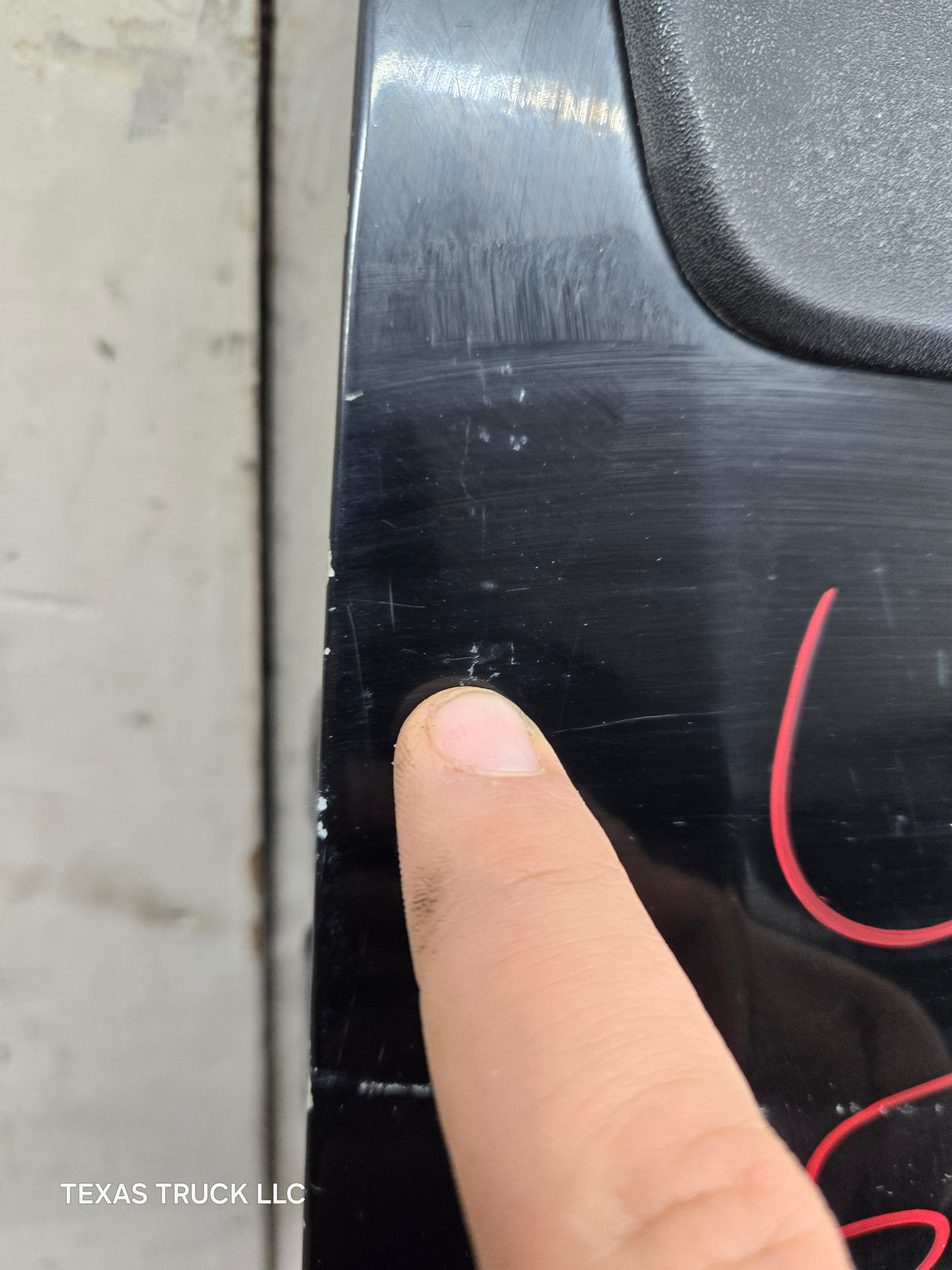 2007-2013 Chevrolet Silverado / GMC Sierra 1500 2500 3500 HD Tailgate