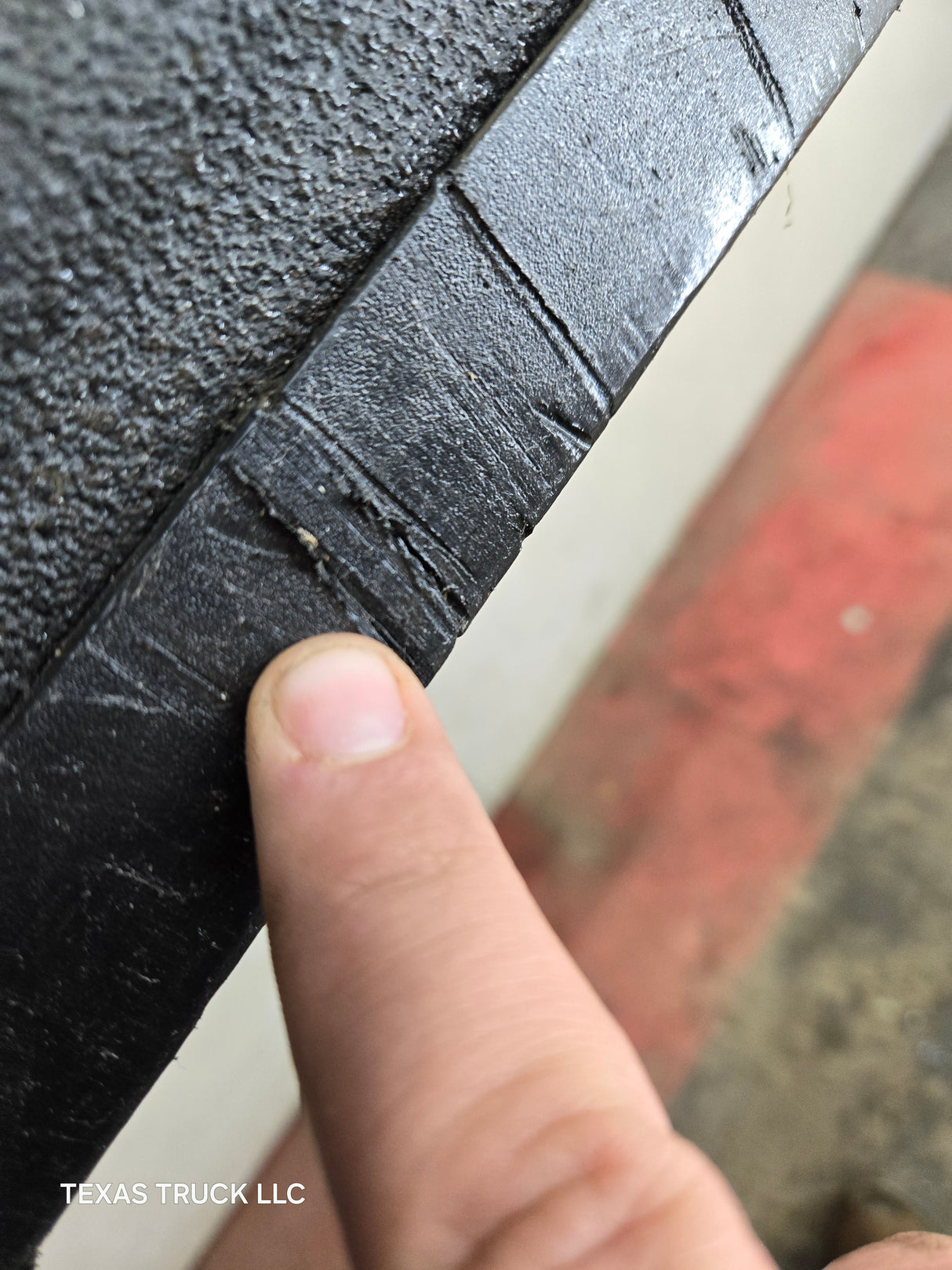 2007-2013 Chevrolet Silverado / GMC Sierra 1500 2500 3500 HD Tailgate