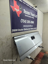 2014-2019 Chevrolet Silverado / GMC Sierra 1500 2500 3500 HD Tailgate