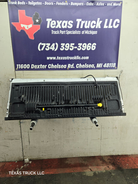 2008-2016 Ford Super Duty Tailgate with step F250 F350 F450 F550