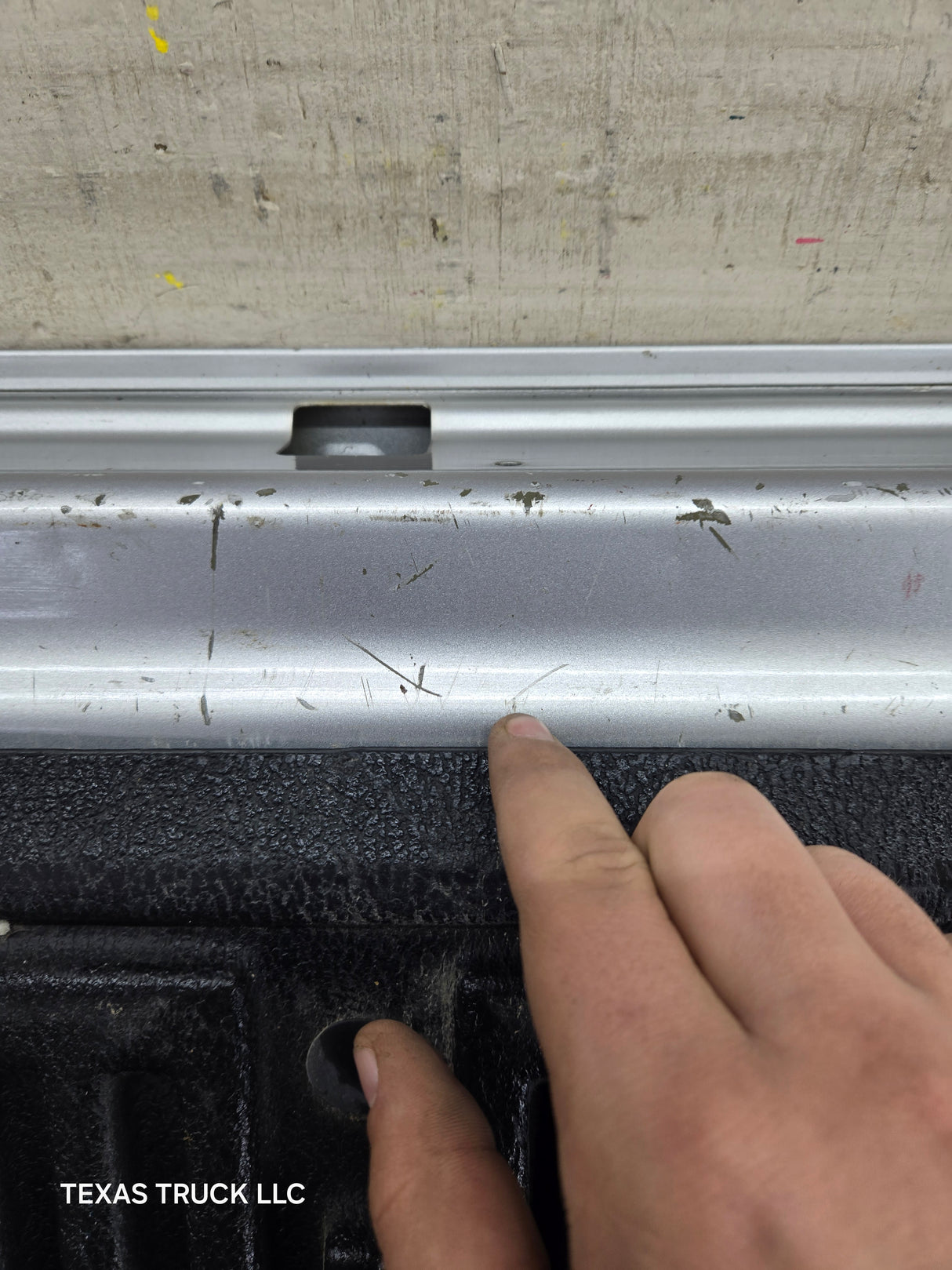 2008-2016 Ford Super Duty Tailgate with step F250 F350 F450 F550