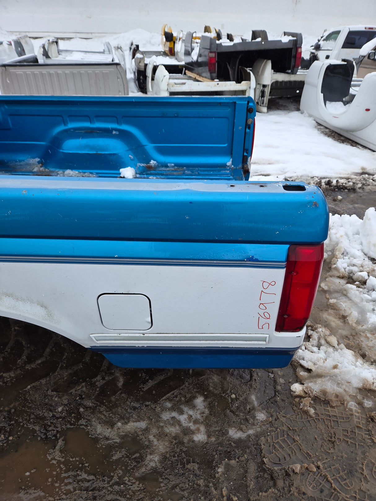 1987-1997 Ford F150 F250 F350 OBS 6' 9" Short Truck Bed
