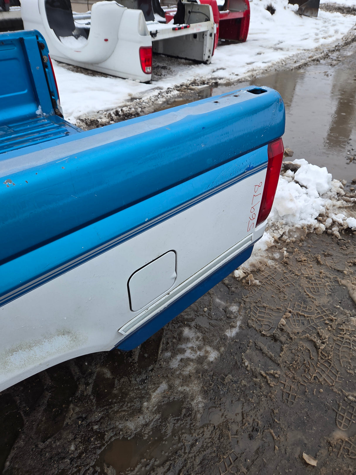 1987-1997 Ford F150 F250 F350 OBS 6' 9" Short Truck Bed