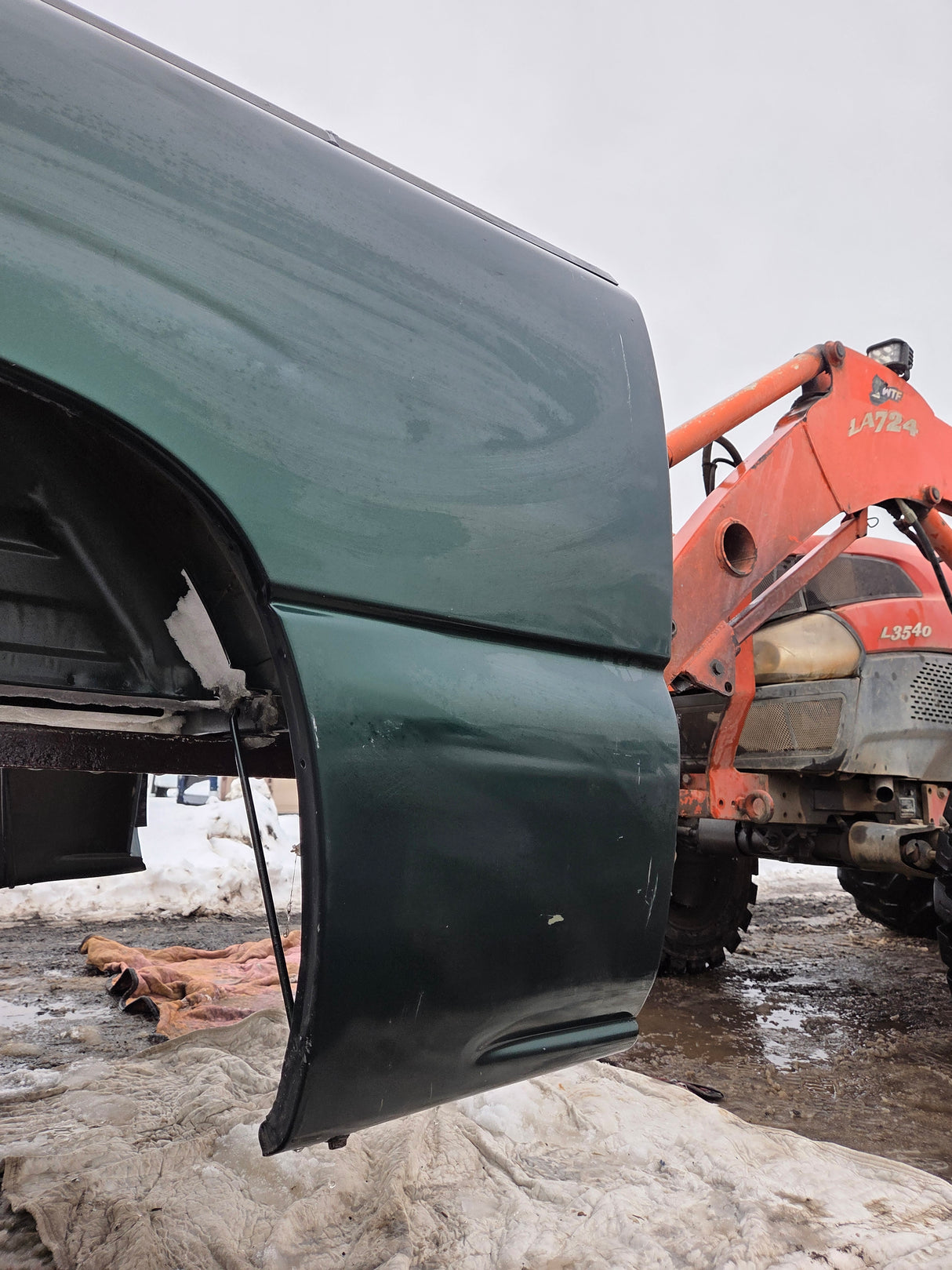 1999-2007 Chevrolet Silverado / GMC Sierra 1500 5' 8" Short Truck Bed