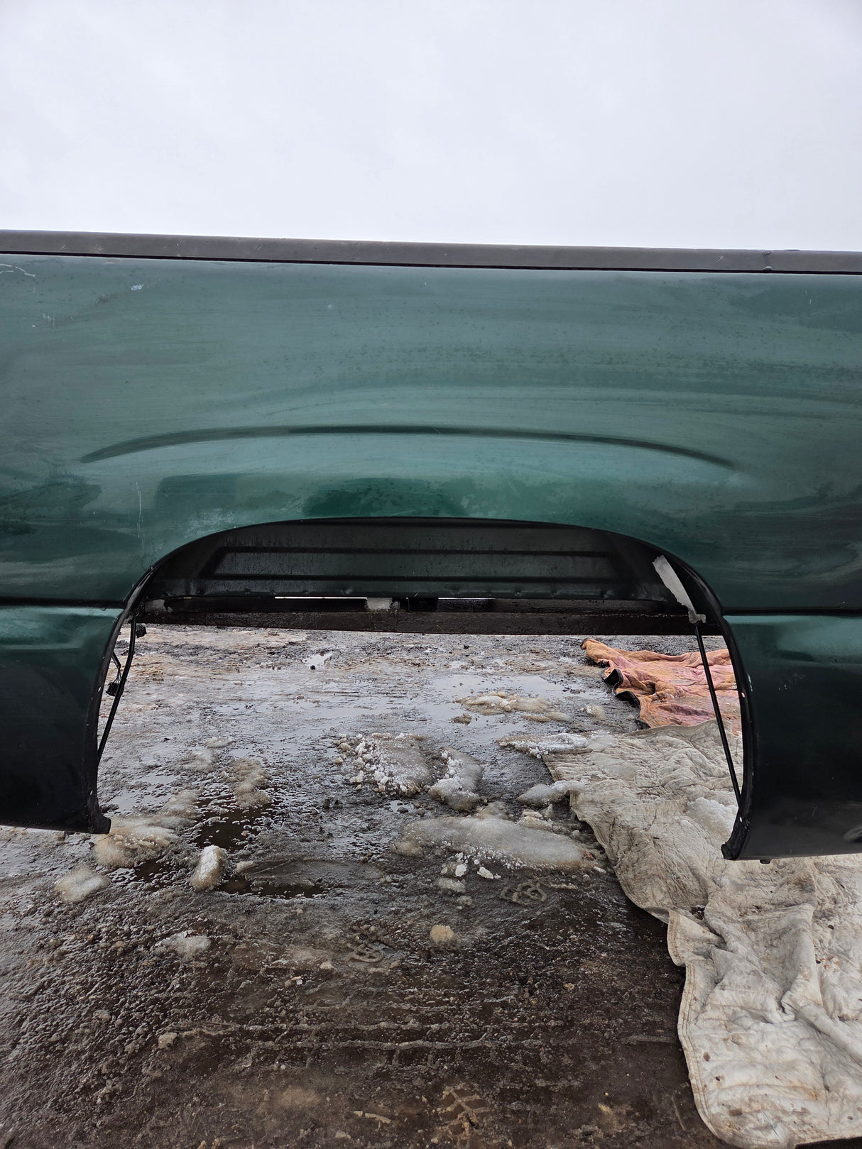 1999-2007 Chevrolet Silverado / GMC Sierra 1500 5' 8" Short Truck Bed