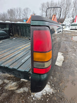 1999-2007 Chevrolet Silverado / GMC Sierra 1500 5' 8" Short Truck Bed