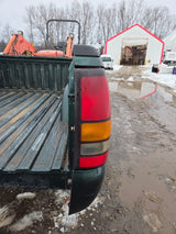 1999-2007 Chevrolet Silverado / GMC Sierra 1500 5' 8" Short Truck Bed