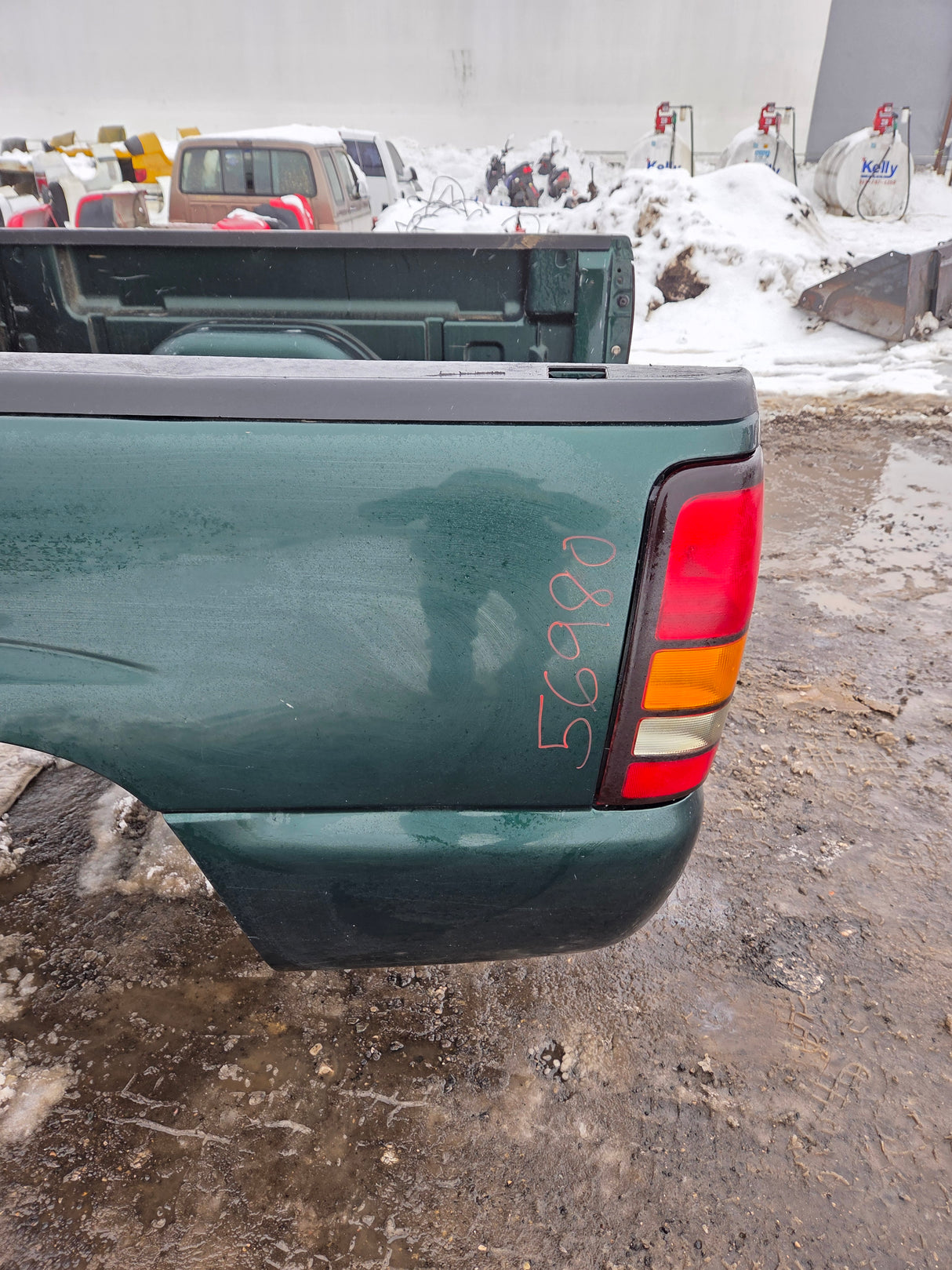 1999-2007 Chevrolet Silverado / GMC Sierra 1500 5' 8" Short Truck Bed