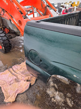 1999-2007 Chevrolet Silverado / GMC Sierra 1500 5' 8" Short Truck Bed