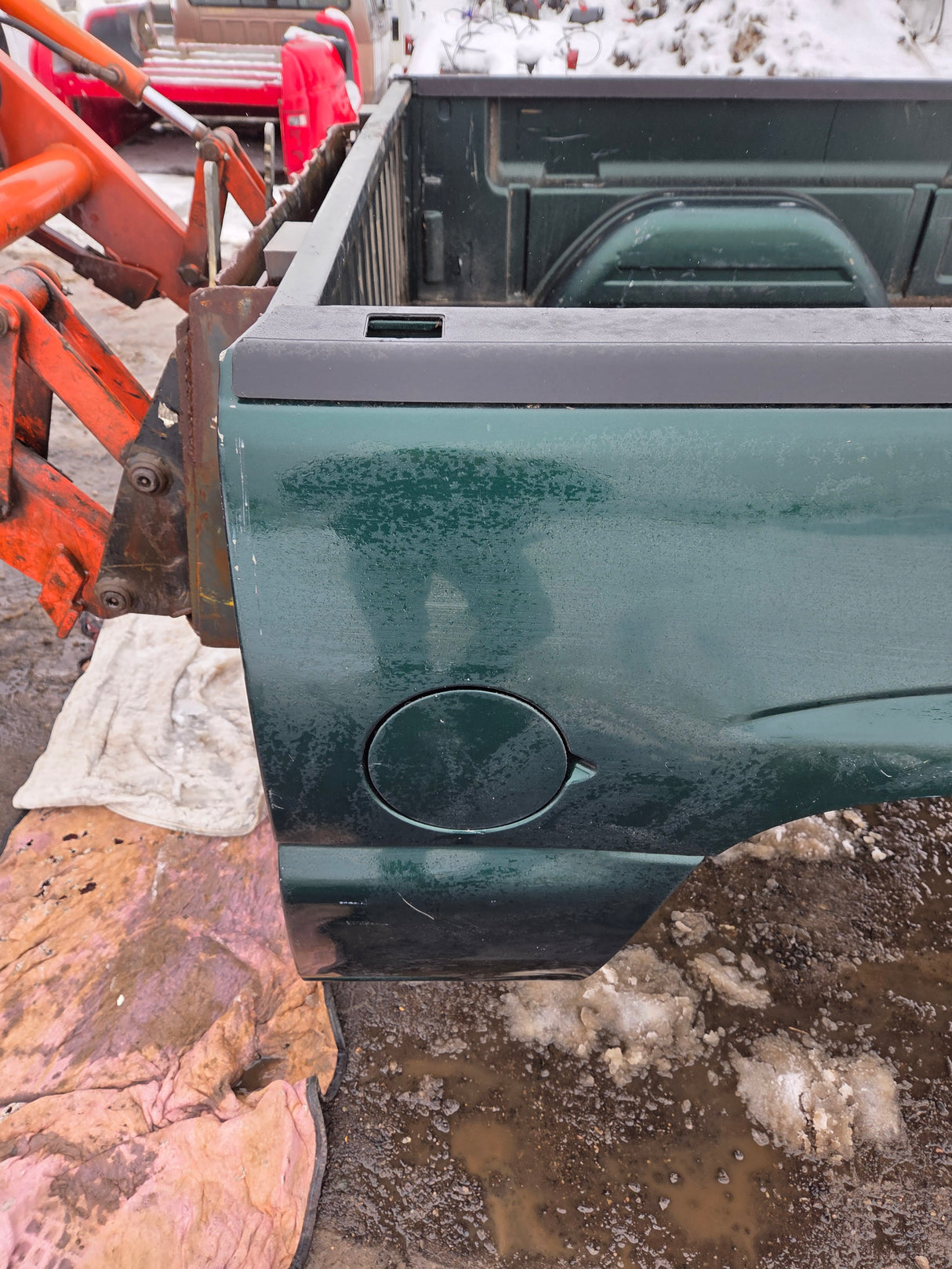 1999-2007 Chevrolet Silverado / GMC Sierra 1500 5' 8" Short Truck Bed