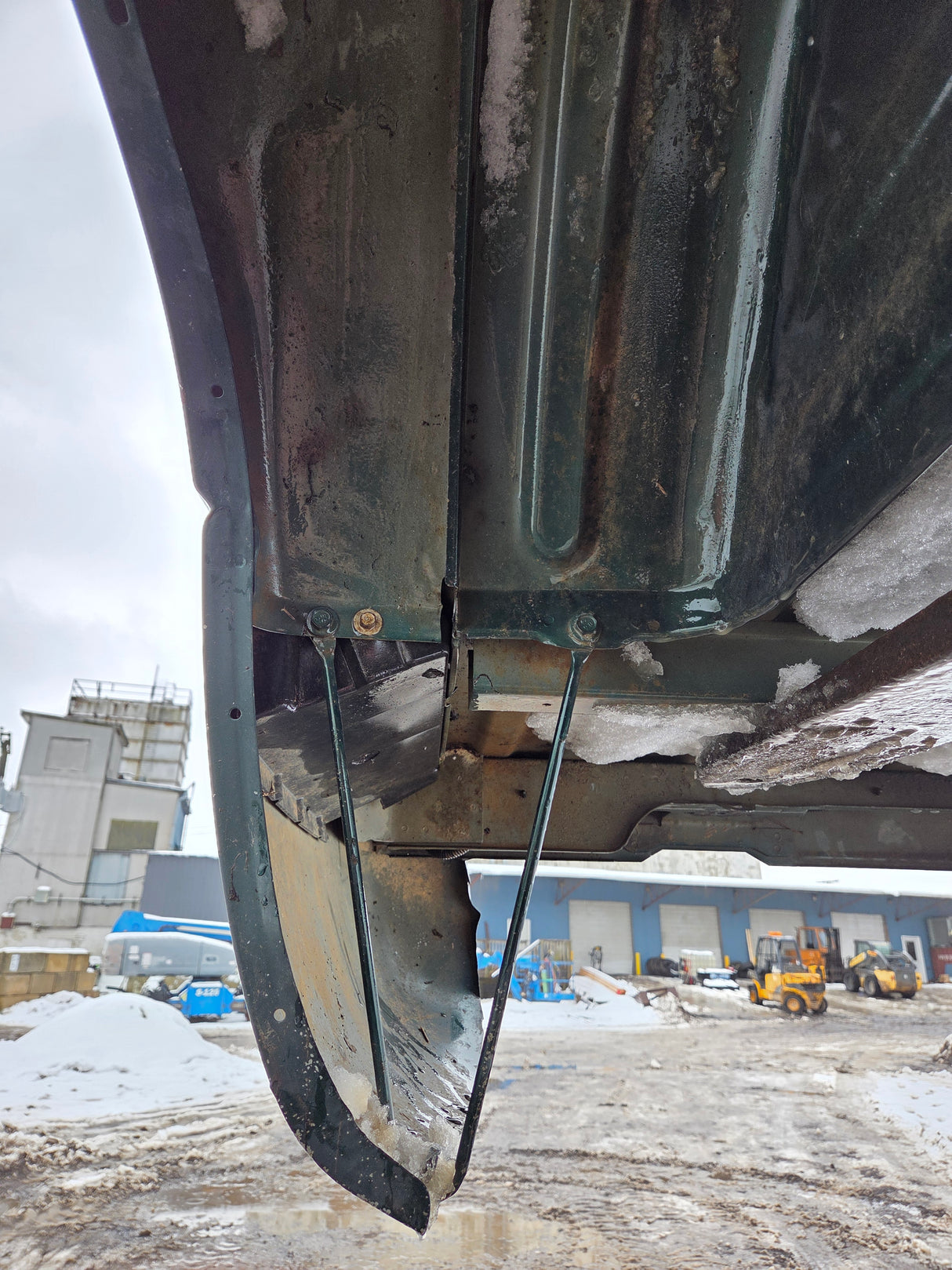 1999-2007 Chevrolet Silverado / GMC Sierra 1500 5' 8" Short Truck Bed