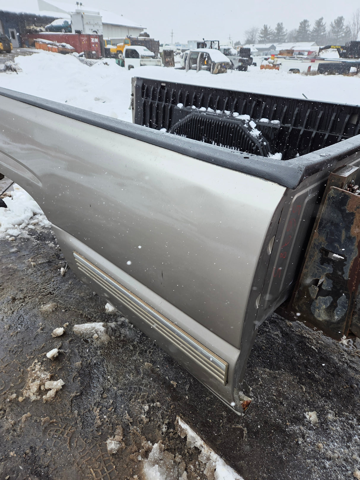 1999-2007 Chevrolet Silverado / GMC Sierra 1500 2500 3500 HD 8' Long Bed Truck Bed