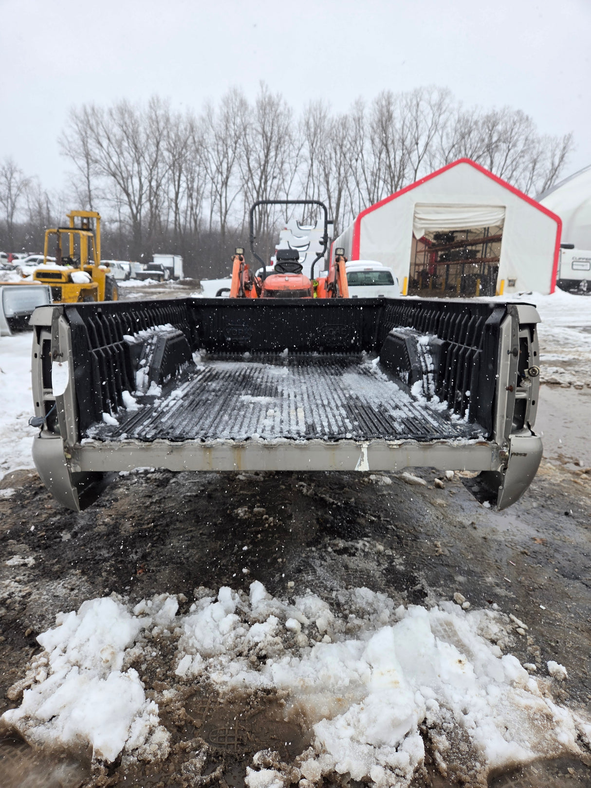 1999-2007 Chevrolet Silverado / GMC Sierra 1500 2500 3500 HD 8' Long Bed Truck Bed