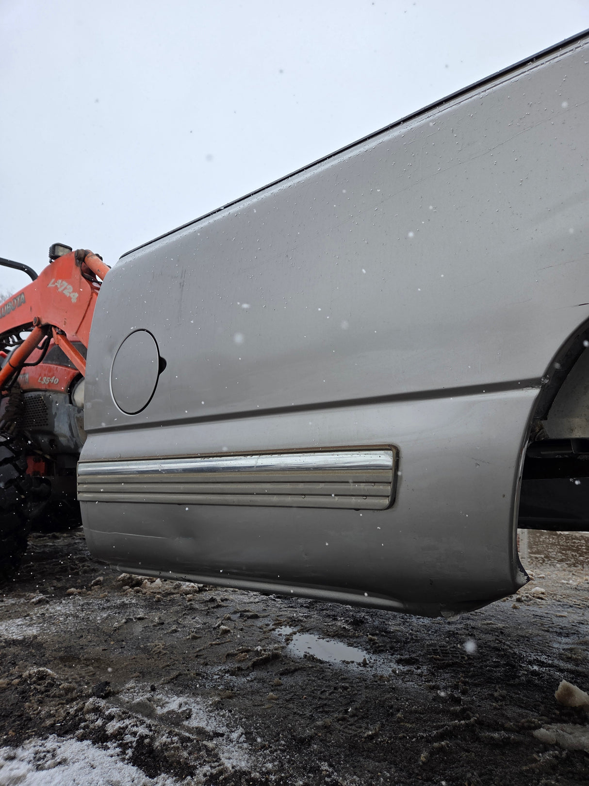 1999-2007 Chevrolet Silverado / GMC Sierra 1500 2500 3500 HD 8' Long Bed Truck Bed