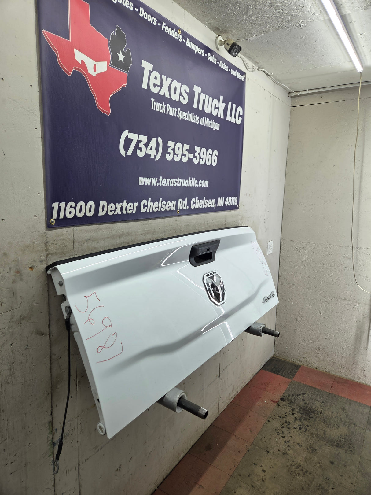 2019-2025 Dodge Ram 2500 3500 4500 5th Gen Tailgate