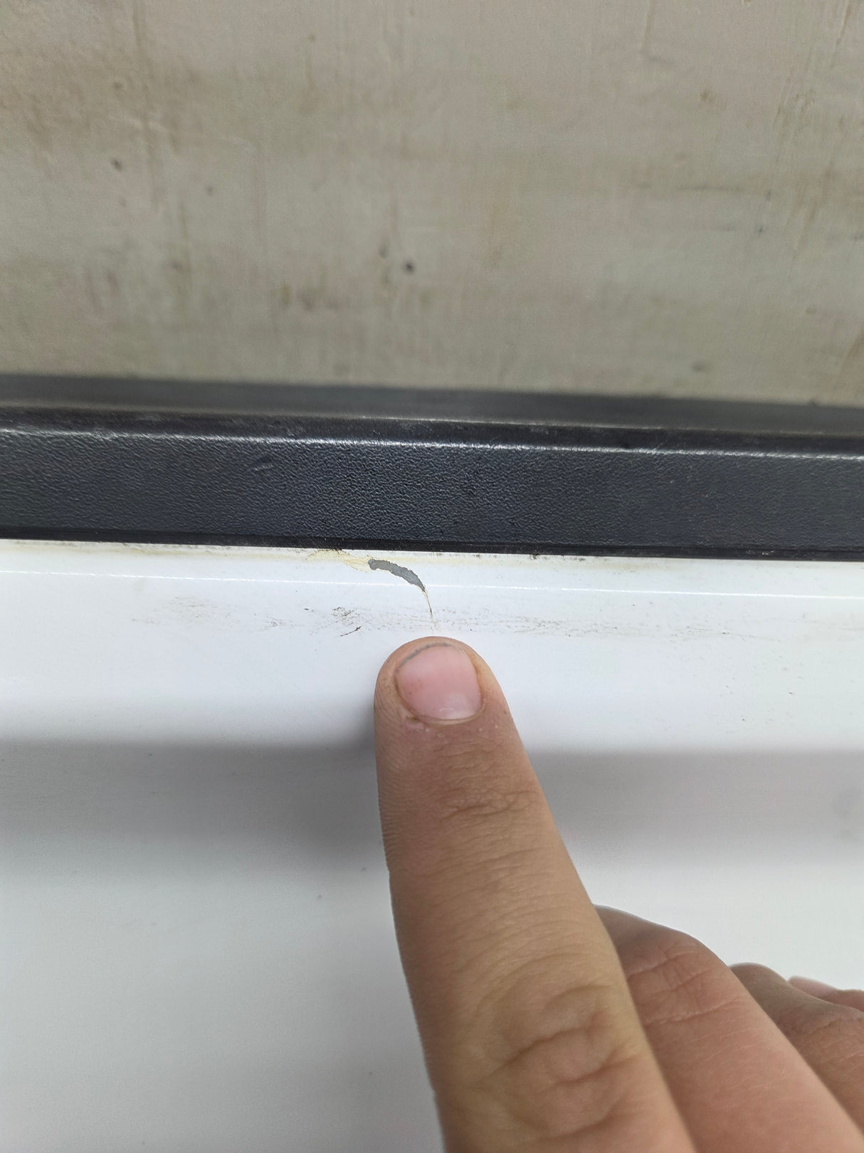 2014-2019 Chevrolet Silverado / GMC Sierra 1500 2500 3500 HD Tailgate