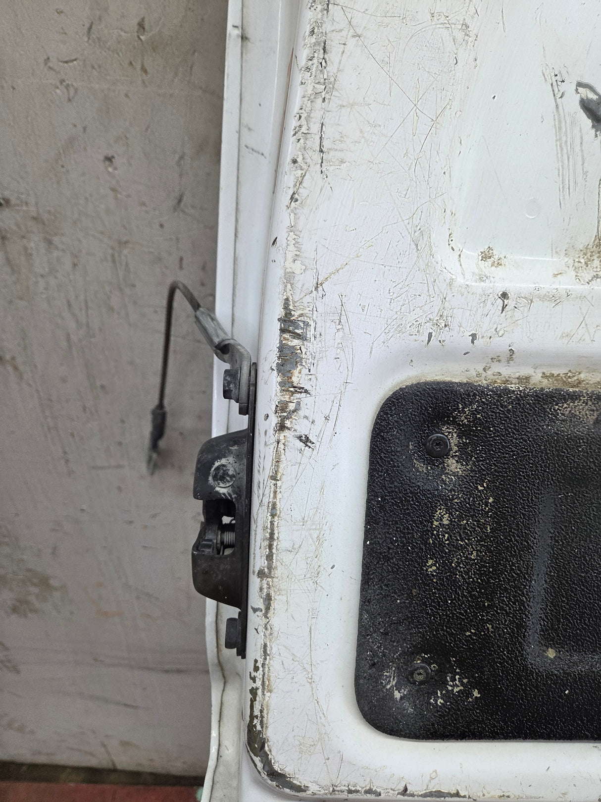 2014-2019 Chevrolet Silverado / GMC Sierra 1500 2500 3500 HD Tailgate