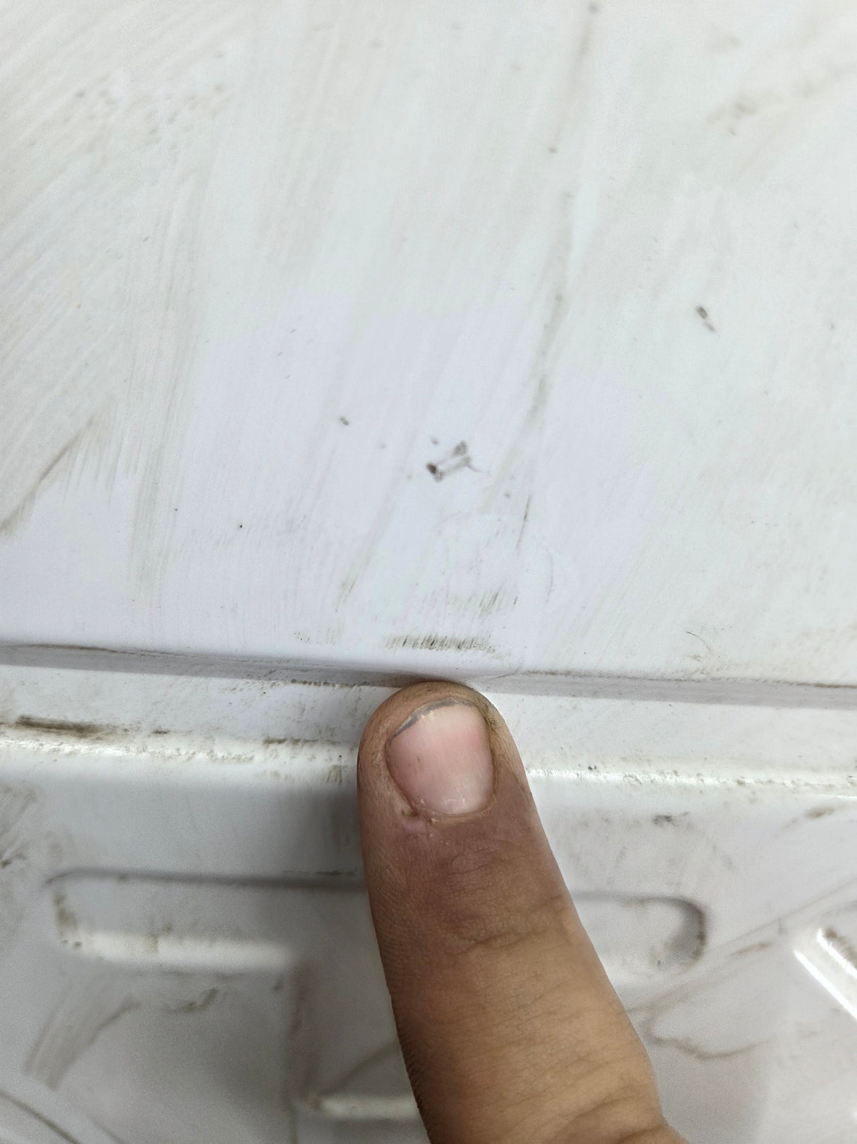 2008-2016 Ford Super Duty Tailgate F250 F350 F450 F550 - Oxford White